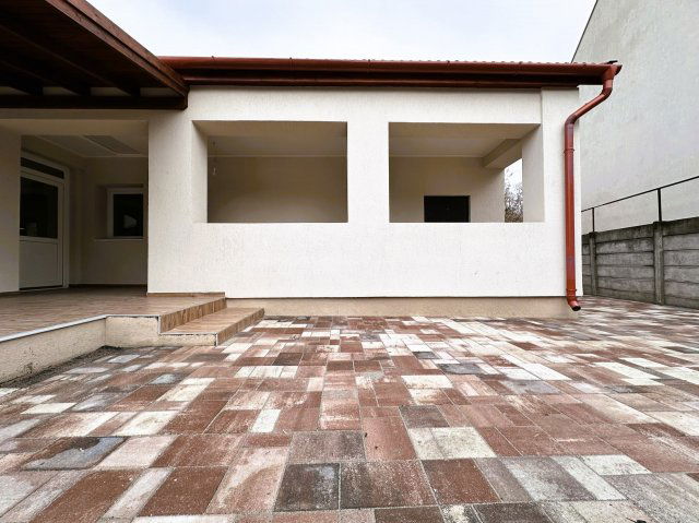 Eladó családi ház, Gyulán 79.99 M Ft, 3 szobás