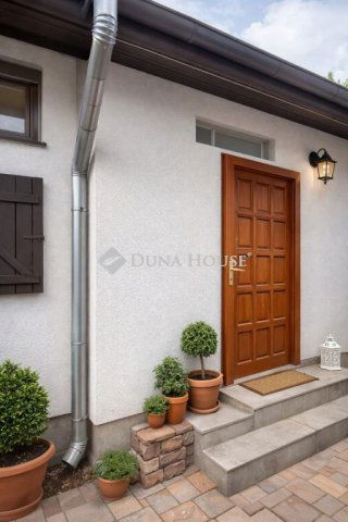 Eladó családi ház, Budakeszin 59.9 M Ft, 4 szobás