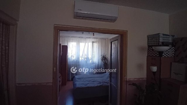 Eladó panellakás, Budaörsön 69.9 M Ft, 2 szobás