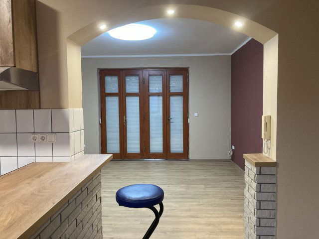 Eladó családi ház, Kiskunfélegyházán 124.9 M Ft, 2+3 szobás
