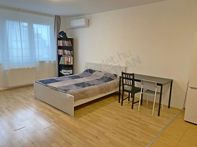 Eladó téglalakás, Budapesten, XIII. kerületben, Teve utcában