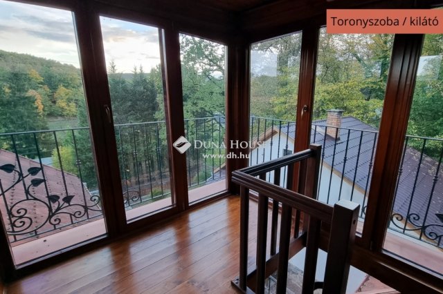 Eladó nyaraló, Komlón 158 M Ft, 9 szobás / költözzbe.hu