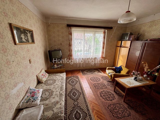 Eladó családi ház, Gávavencsellőn 4.7 M Ft, 3 szobás