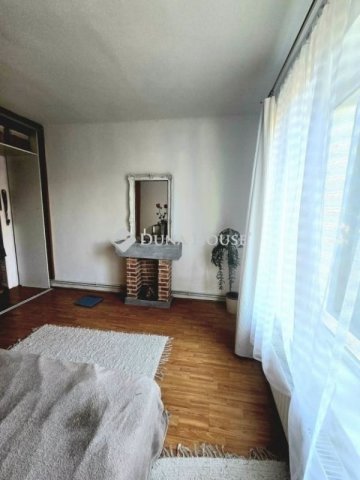 Eladó ikerház, Pécsett 84 M Ft, 5 szobás / költözzbe.hu