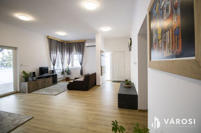 Eladó családi ház, Békéscsabán 49.9 M Ft, 3 szobás