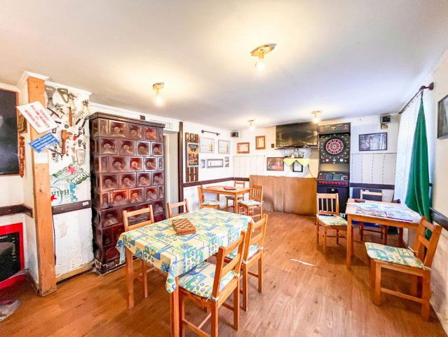 Eladó üzlethelyiség, Tatán 32.5 M Ft / költözzbe.hu