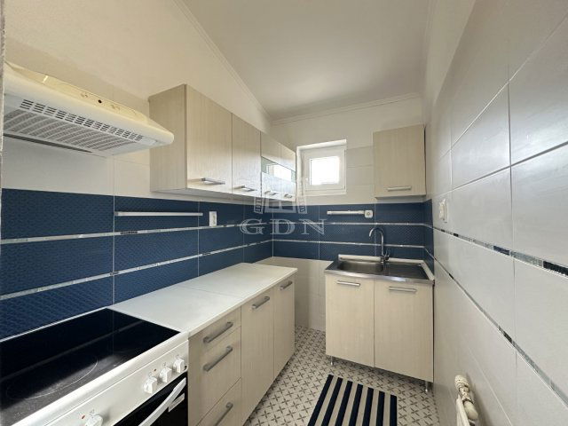 Kiadó téglalakás, albérlet, Székesfehérvárott 155 E Ft / hó