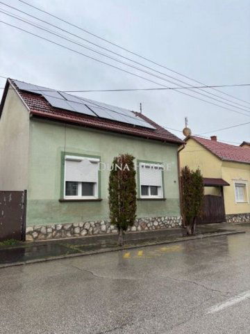 Kiadó családi ház, albérlet, Kaposváron 80 E Ft / hó, 1 szobás