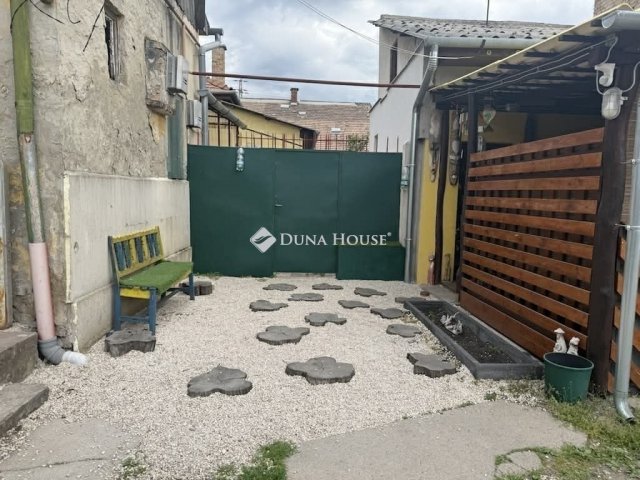 Eladó családi ház, Budapesten, XVIII. kerületben 29.74 M Ft
