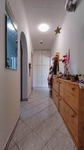 Eladó családi ház, Székesfehérvárott 97 M Ft, 6 szobás