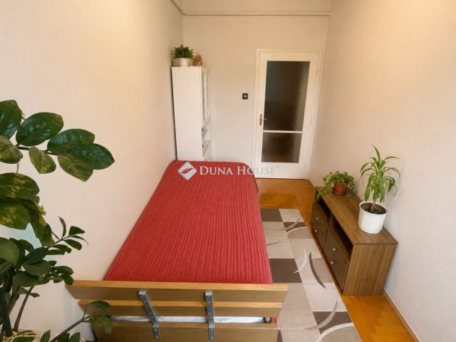 Eladó téglalakás, Budapesten, XVI. kerületben 73.99 M Ft