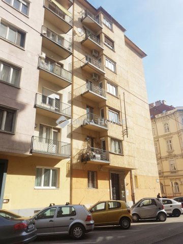 Kiadó téglalakás, albérlet, Budapesten, V. kerületben, 3 szobás