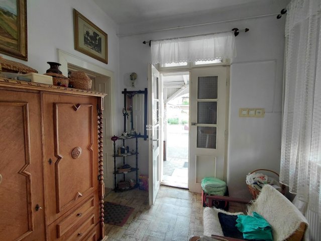 Eladó családi ház, Ózdon 24.9 M Ft, 3 szobás
