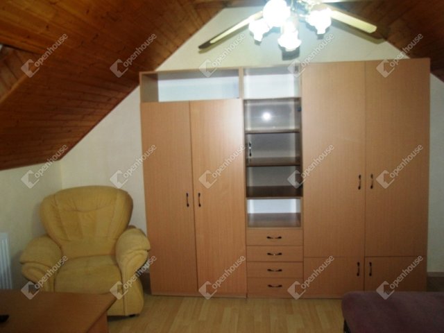 Kiadó téglalakás, albérlet, Pacsán 120 E Ft / hó, 1 szobás