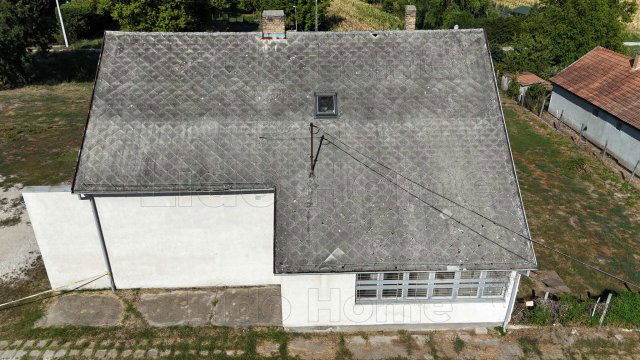 Eladó ipari ingatlan, Martonvásáron 116 M Ft, 2 szobás