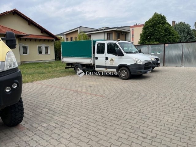 Eladó iroda, Kisteleken 99 M Ft / költözzbe.hu