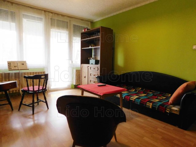 Eladó panellakás, Kaposszekcsőn 21 M Ft, 2 szobás