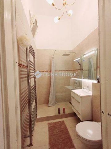 Eladó téglalakás, Budapesten, V. kerületben 208.407 M Ft