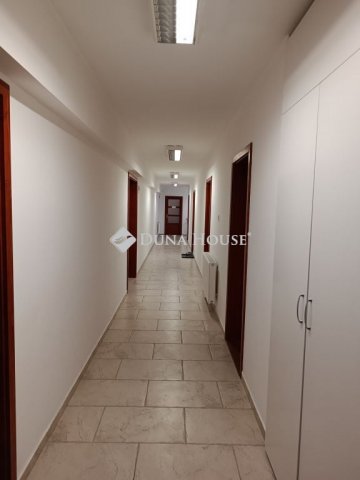 Kiadó iroda, Szombathelyen 102 E Ft / hó, 1 szobás