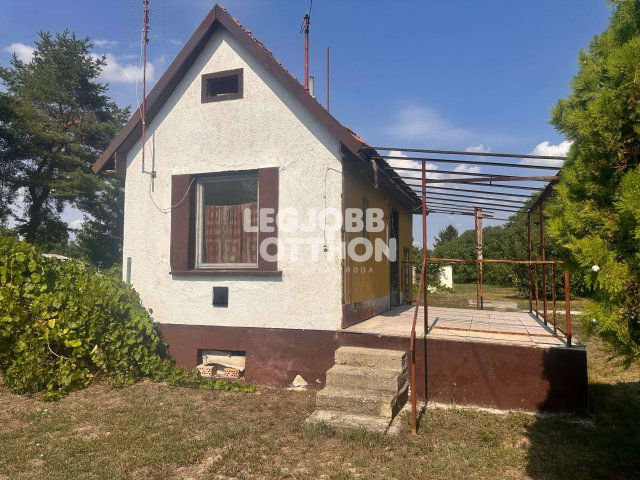 Eladó telek, Cegléden 12.5 M Ft / költözzbe.hu