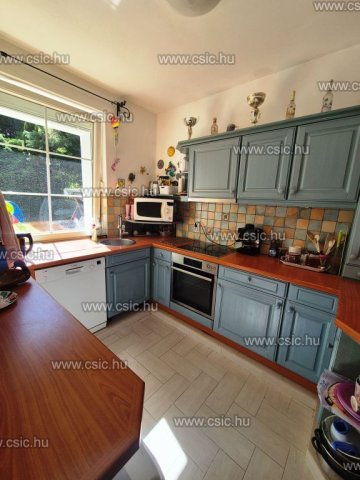 Kiadó családi ház, albérlet, Pomázon 460 E Ft / hó, 4 szobás