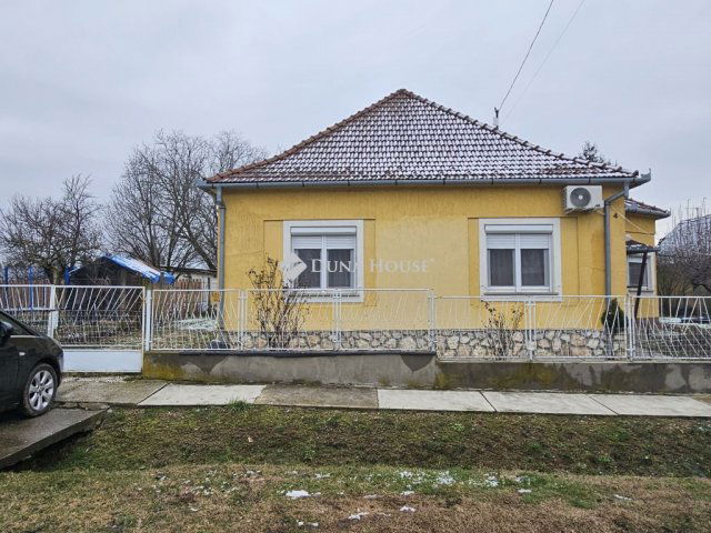 Eladó családi ház, Kistótfalun 39.9 M Ft, 3 szobás