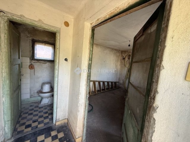 Eladó családi ház, Budapesten, XVII. kerületben 95 M Ft