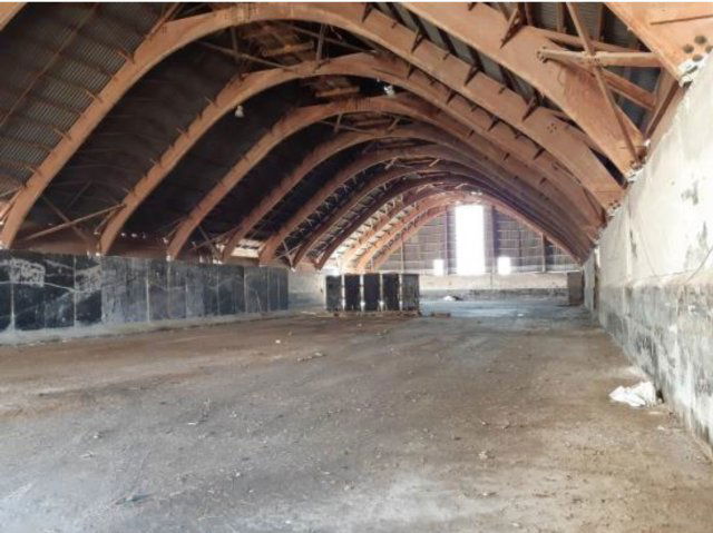 Eladó ipari ingatlan, Károlyházán 571.5 M Ft