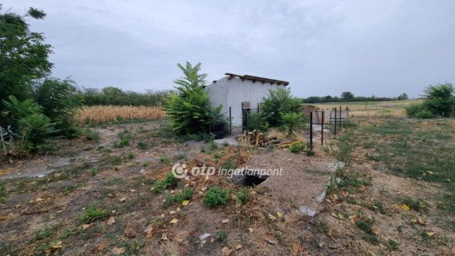 Eladó mezogazdasagi ingatlan, Kőröstetétlenen 9.5 M Ft, 2 szobás