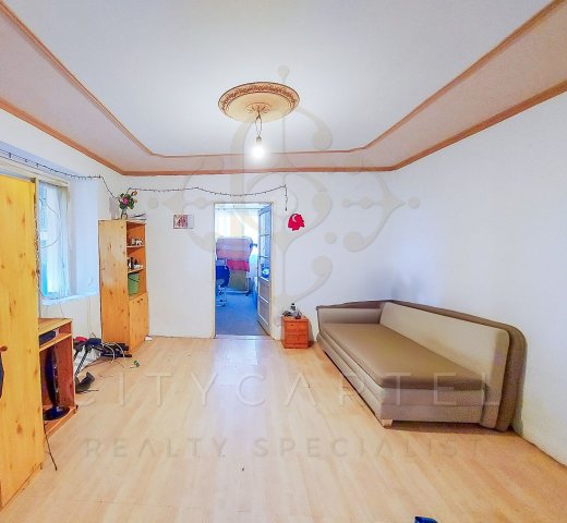 Eladó családi ház, Dunaföldváron 15 M Ft, 2 szobás