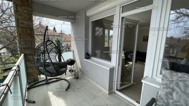 Eladó téglalakás, Törökbálinton 98 M Ft, 4 szobás