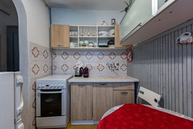 Eladó ikerház, Budapesten, XVIII. kerületben 84 M Ft, 5 szobás