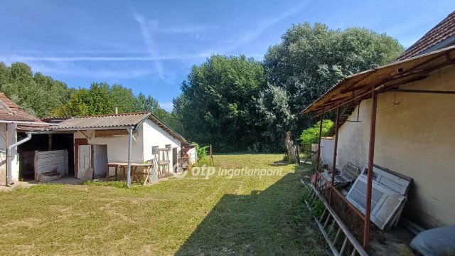 Eladó családi ház, Hajóson 17.99 M Ft, 4 szobás
