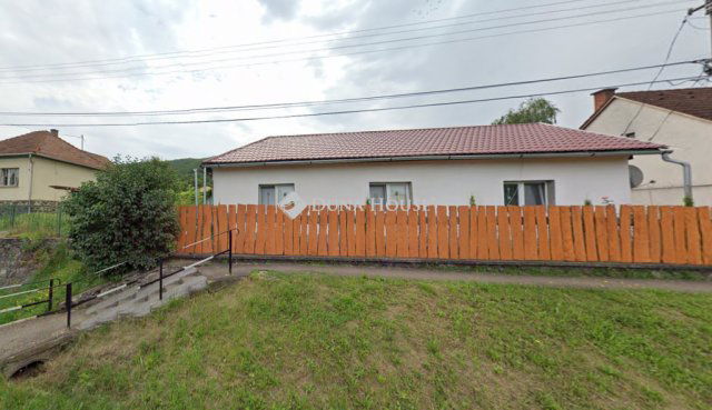 Eladó családi ház, Mónosbélen 39.9 M Ft, 3 szobás