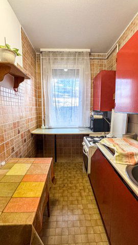 Eladó panellakás, Budapesten, III. kerületben 64.9 M Ft