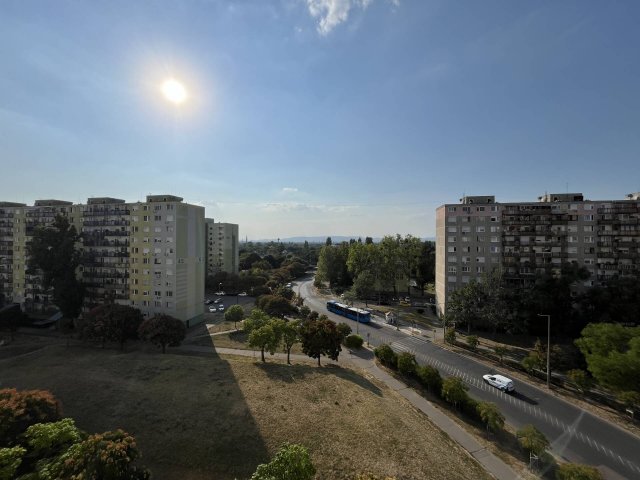 Eladó téglalakás, Budapesten, XVIII. kerületben 72.9 M Ft