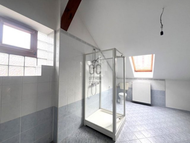 Eladó családi ház, Budapesten, XVIII. kerületben 160 M Ft