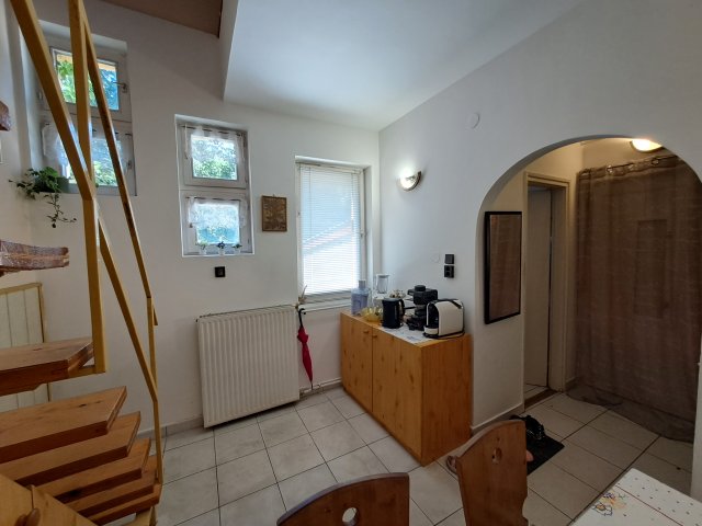 Eladó családi ház, Budapesten, XV. kerületben 70.6 M Ft