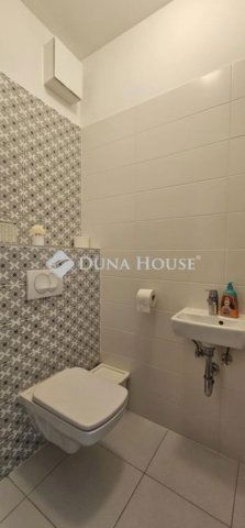 Eladó téglalakás, Budapesten, III. kerületben 144.9 M Ft