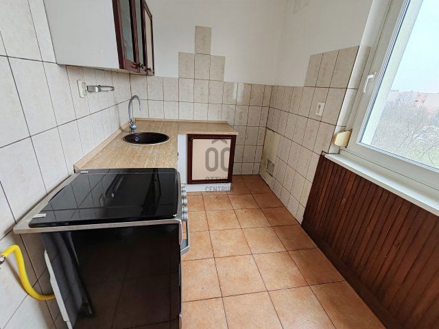 Eladó panellakás, Győrött 49.9 M Ft, 2 szobás