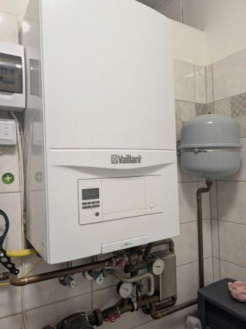Eladó családi ház, Újrónafőn 47.5 M Ft, 2+1 szobás