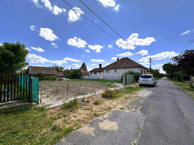 Eladó telek, Sarkadon 1.2 M Ft / költözzbe.hu