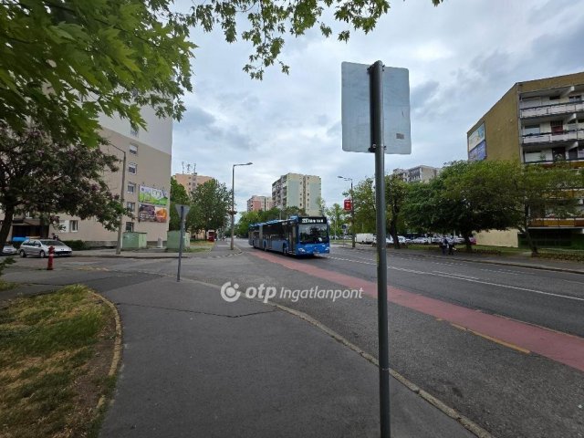 Eladó panellakás, Budapesten, XX. kerületben 65.8 M Ft, 3 szobás