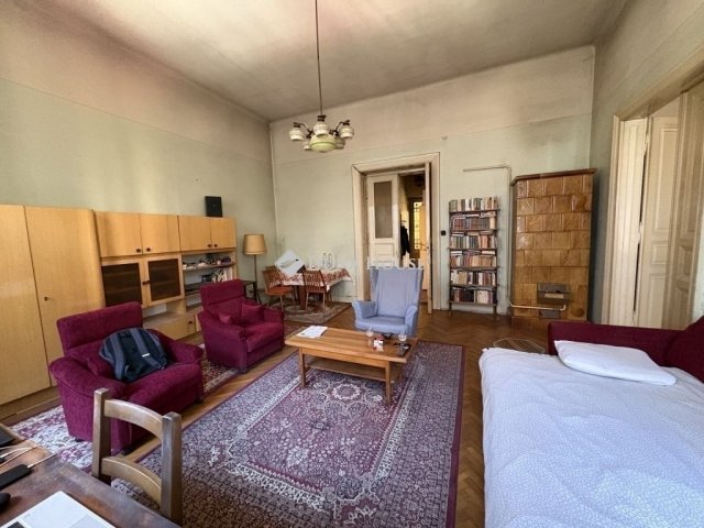 Eladó téglalakás, Budapesten, VI. kerületben 78 M Ft, 3 szobás