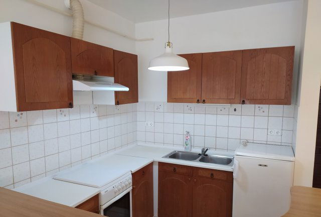 Eladó téglalakás, Budapesten, XV. kerületben, Eötvös utcában