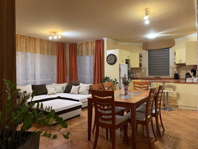 Eladó családi ház, Hajdúböszörményen 79.6 M Ft, 3 szobás