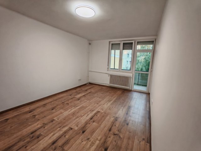 Eladó téglalakás, Nyíregyházán 46.99 M Ft, 2 szobás