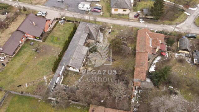 Eladó családi ház, Ózdon, Szigligeti utcában 11 M Ft, 5 szobás