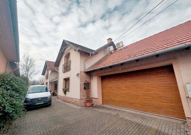 Eladó családi ház, Gödöllőn, Röges utcában 229 M Ft