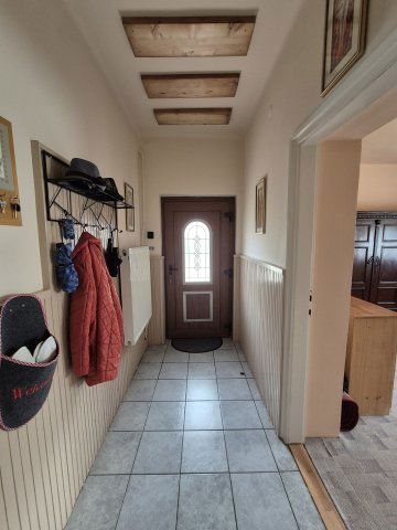 Eladó családi ház, Apajon 41.8 M Ft, 2 szobás